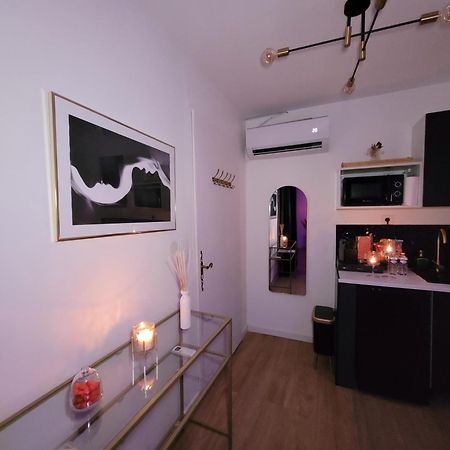 Nuit D'Evasion Love Room Avec Baignoire Balneotherapie Tulon Zewnętrze zdjęcie